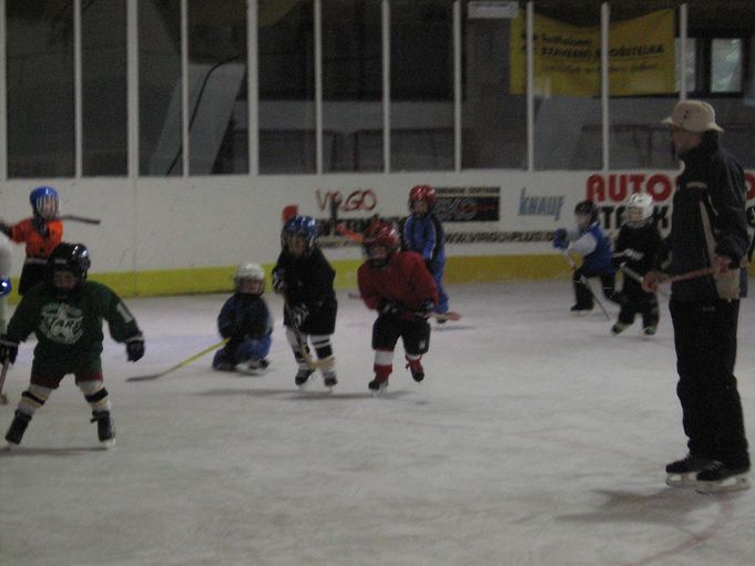 6. říjen 2010 - první tréninkový zápas_24